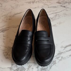 SOUL Naturalizer Black Leather Loafers